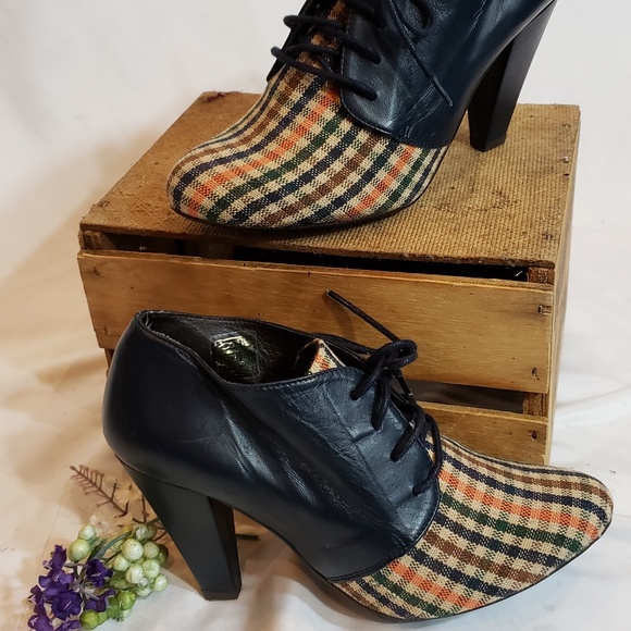 Anthropologie Shoes - Anthropologie Lucky Penny Lace Up Oxford Heels